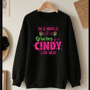 GRINCH BETTY LOU WHO SWEATSHIRT-NEW